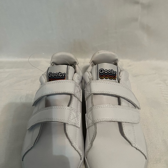 Goats Tennis - Picture 2 of 7